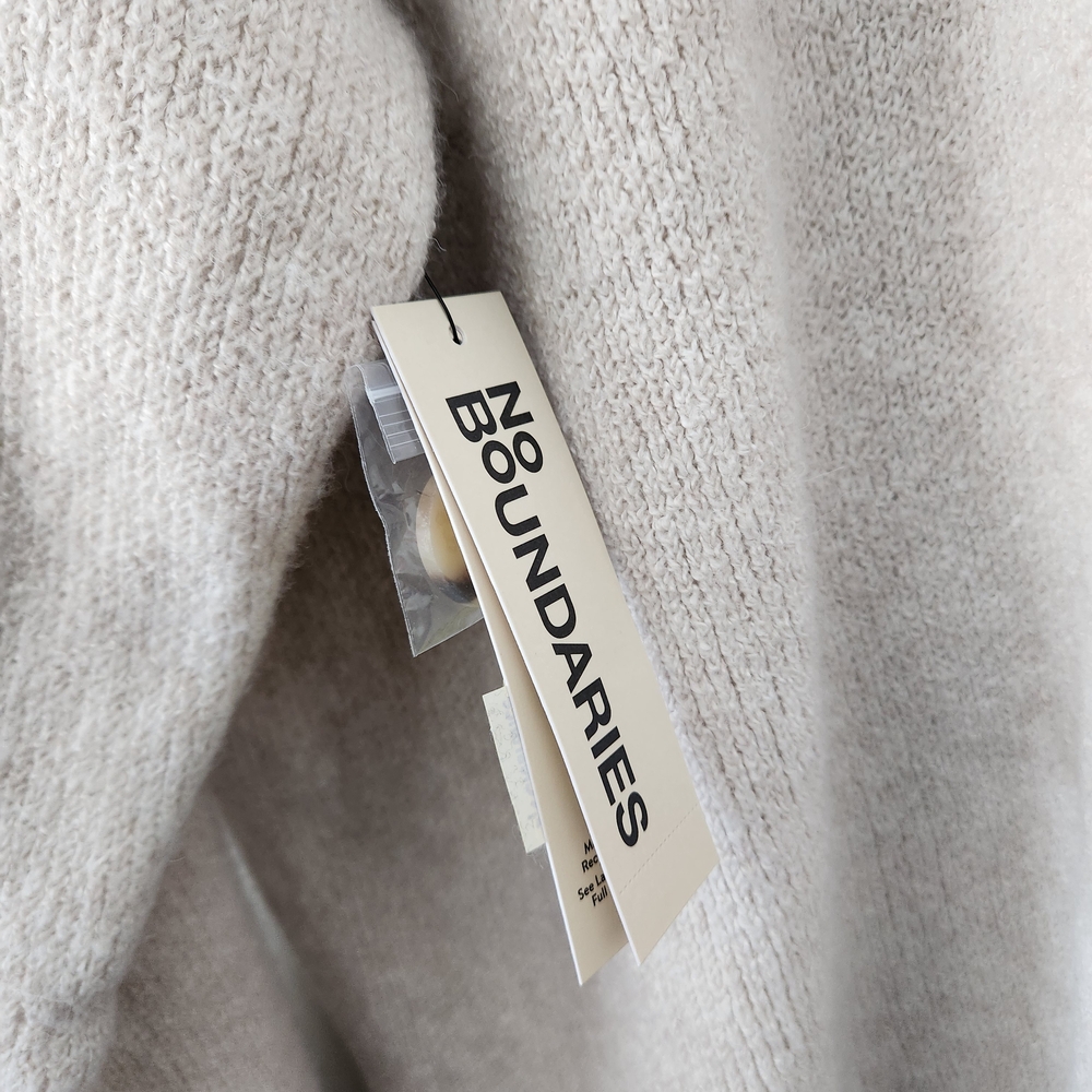 Brand New Women's Cream Cardigan Sweater No Boundaries XXL - Picture 7 of 9